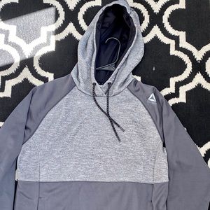 Reebok Sweat Shirt